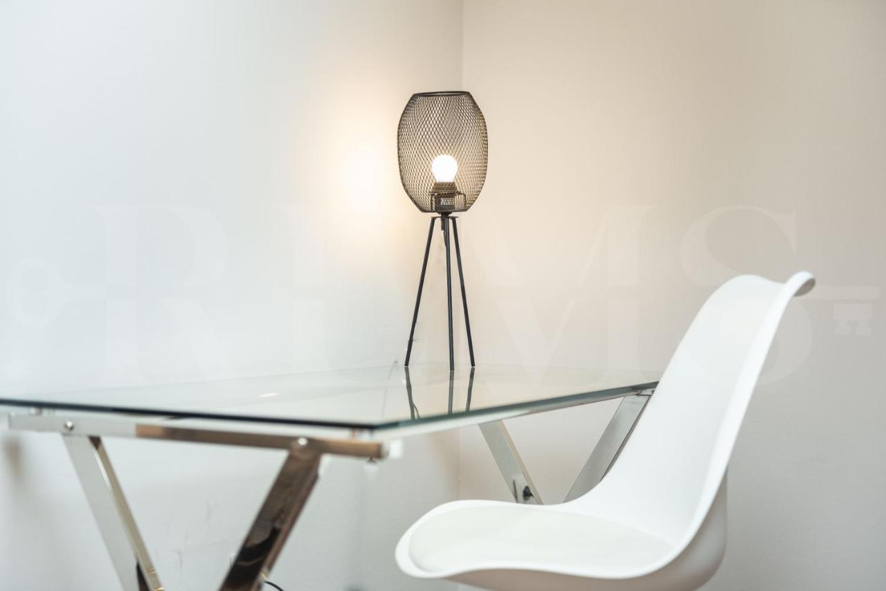 מאלגה Lovely Duplex With Private Parking Near City Center By Rems מראה חיצוני תמונה