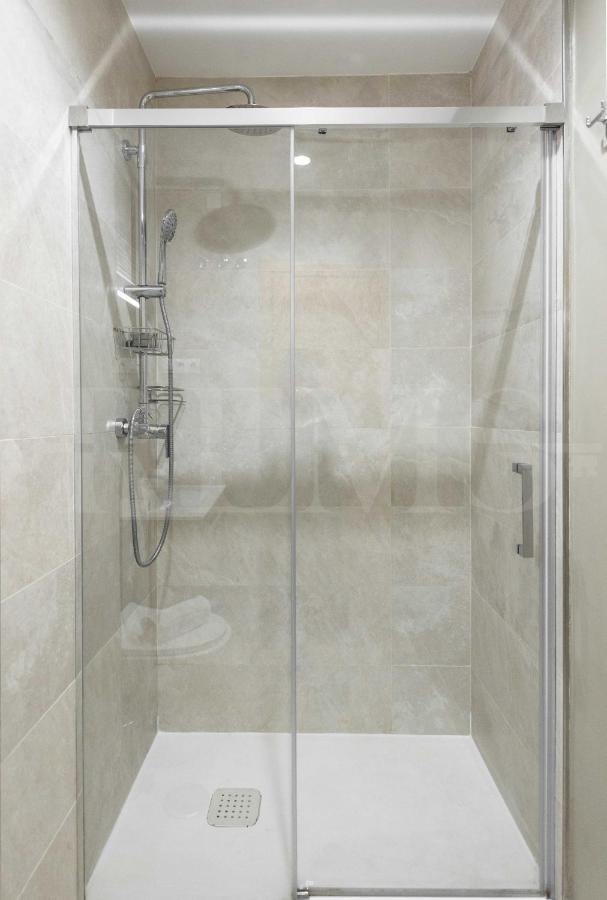 מאלגה Lovely Duplex With Private Parking Near City Center By Rems מראה חיצוני תמונה